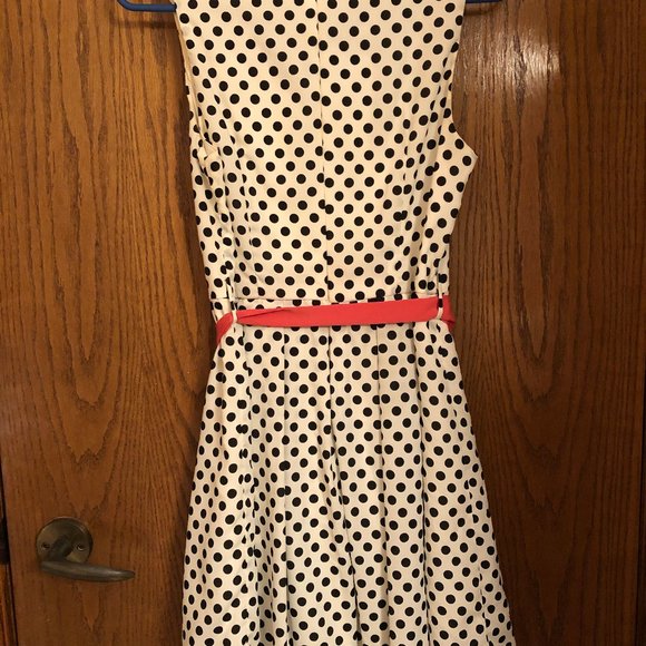 Forever 21 polka dot summer dress - Picture 4 of 7